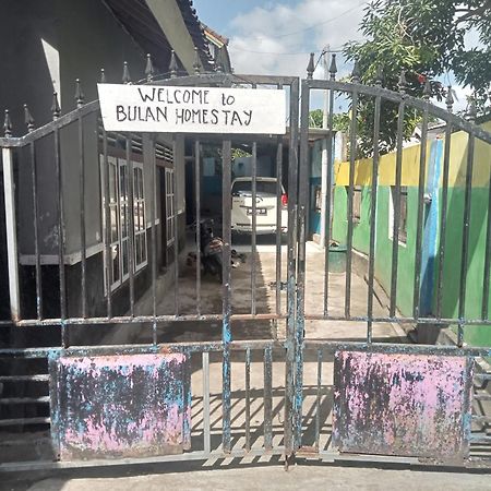 Bulan Homestay Plambi Kültér fotó