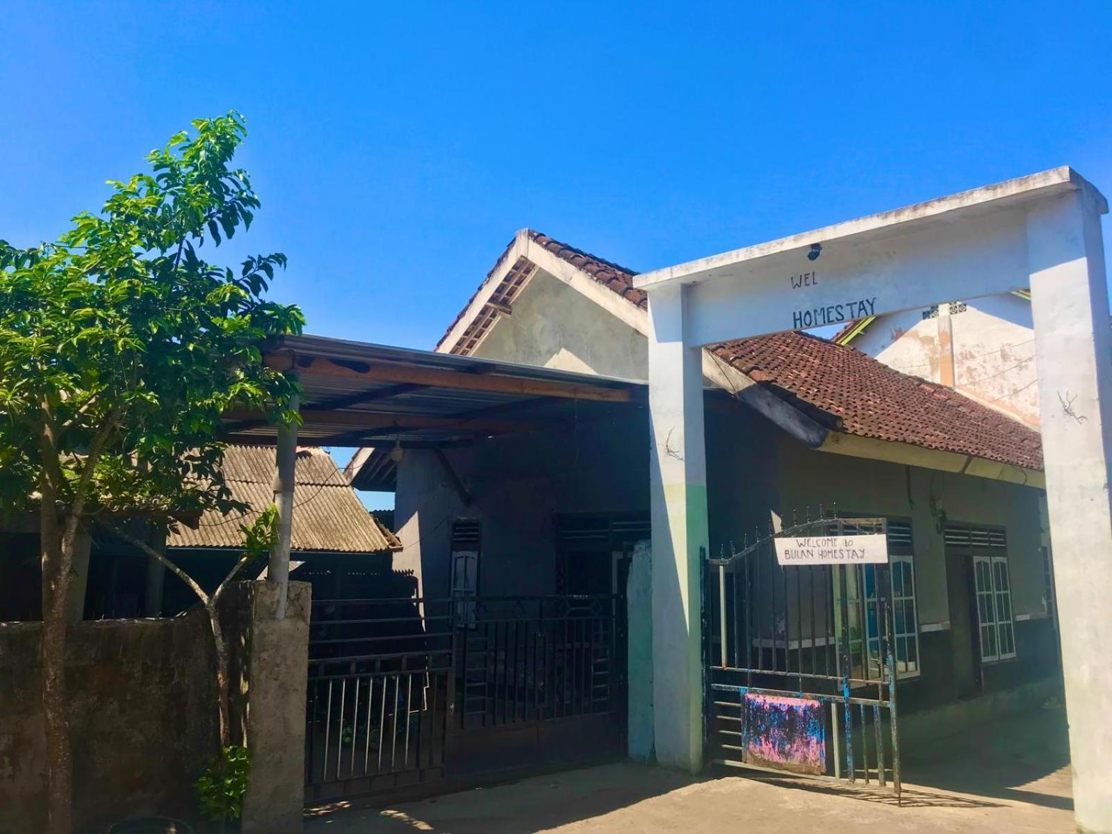 Bulan Homestay Plambi Kültér fotó