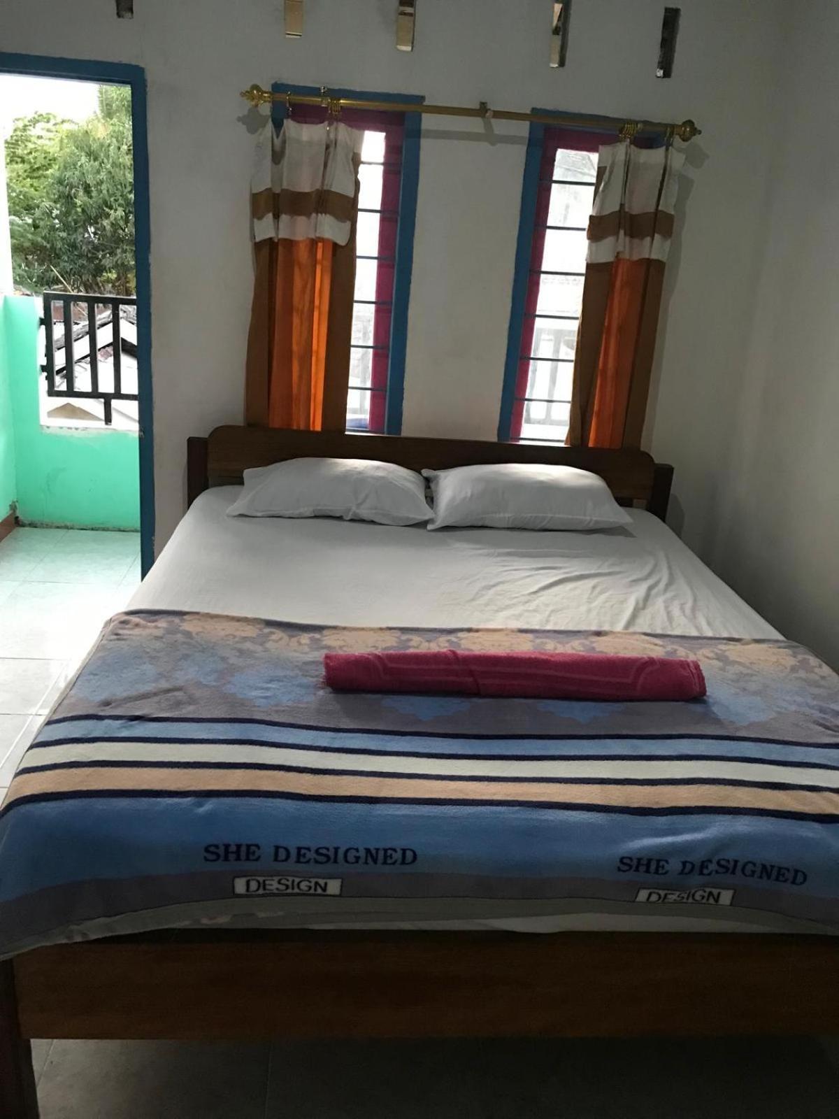 Bulan Homestay Plambi Kültér fotó